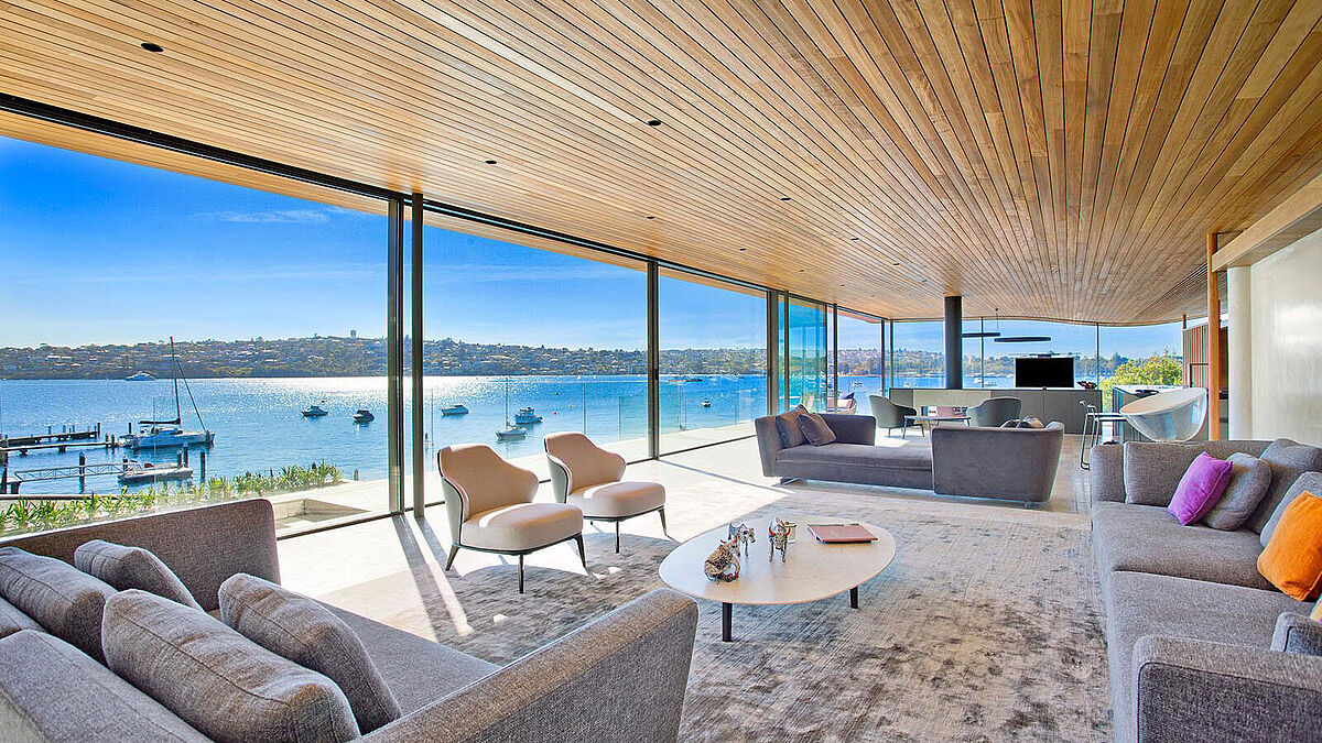 L’un des produits phares de Schweizer est la fenêtre coulissante isolée duraslide vista : grâce à ses surfaces vitrées les plus grandes possible et ses profilés fins, elle garantit une incidence maximale de la lumière et une magnifique vue panoramique