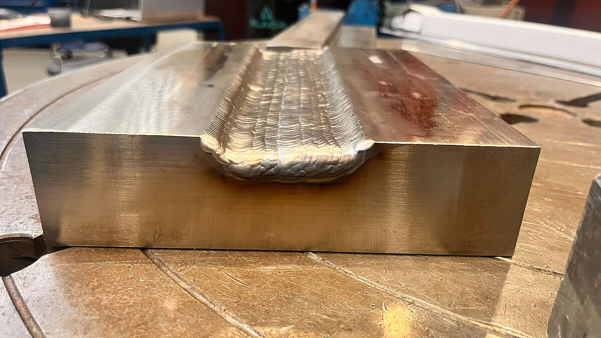 Beispiel: Qualifikation nach EN ISO 15613 in Anlehnung an 15614-1 – Simulation einer Reparaturschweissung an einer Peltonturbine (Werkstoff 1.4313, 11 Lagen, 104 Raupen).