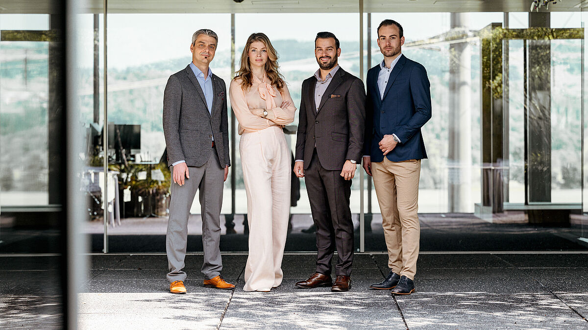 La nouvelle direction. De gauche à droite : Reto Honegger, Andrea Zürcher, Angelo Razzino & Maurin Müller.